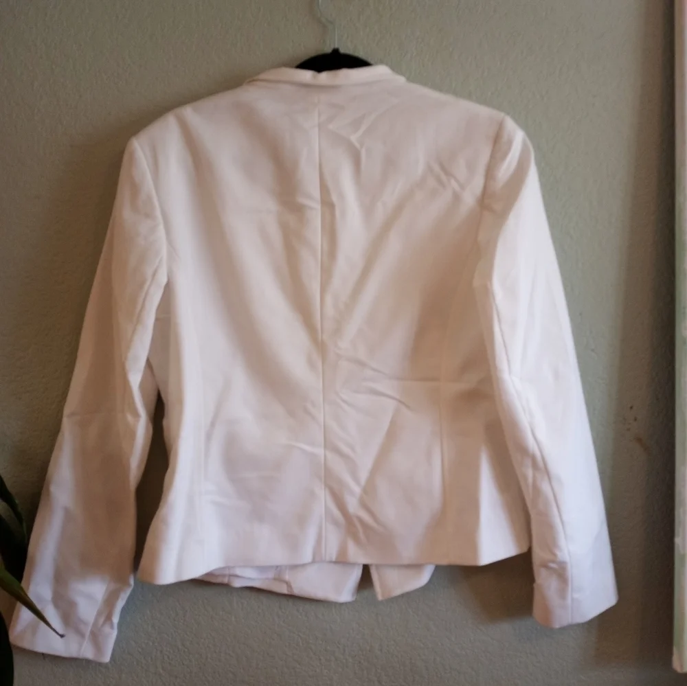 Anne Klein White Bohemian Casual Classic Tuxedo Style Blazer